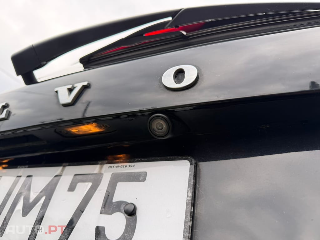 Volvo V60 2.0 D2 R-Design