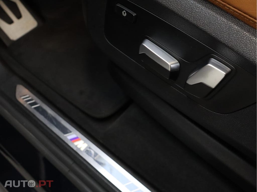 BMW X5  45 e xDrive Pack M