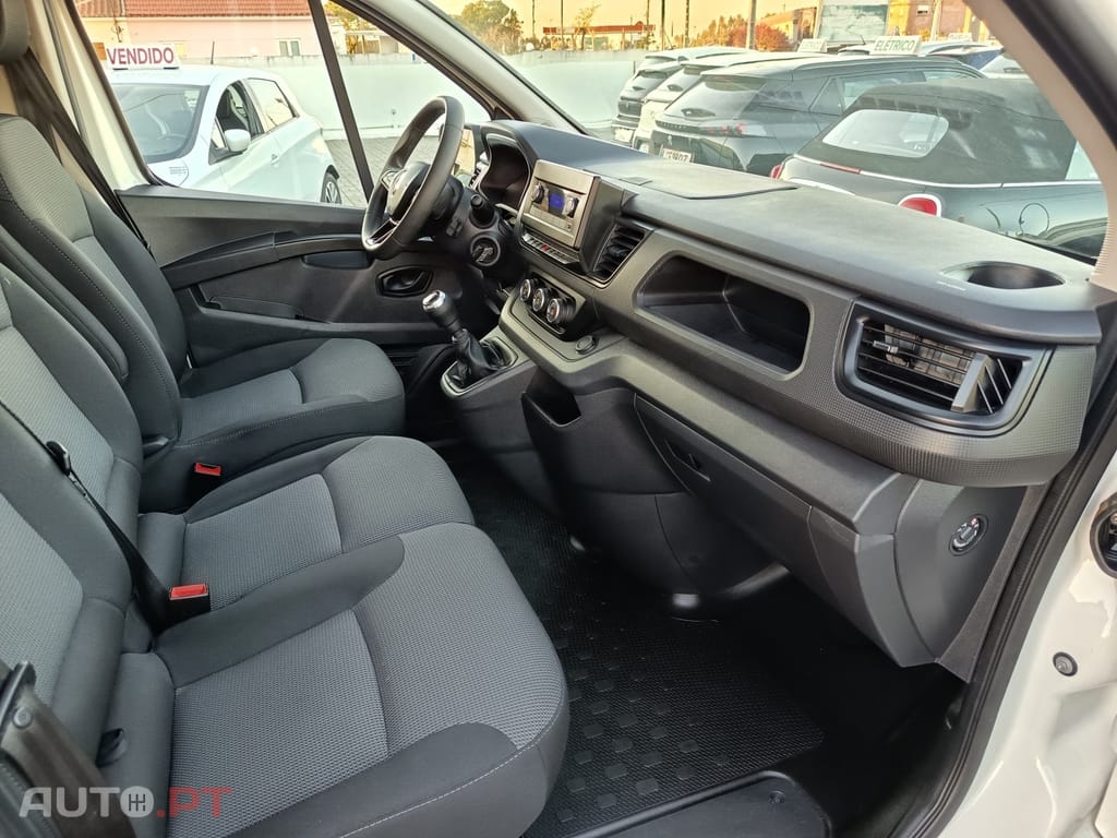 Renault Trafic 2.0 Blue dCi L1 Zen