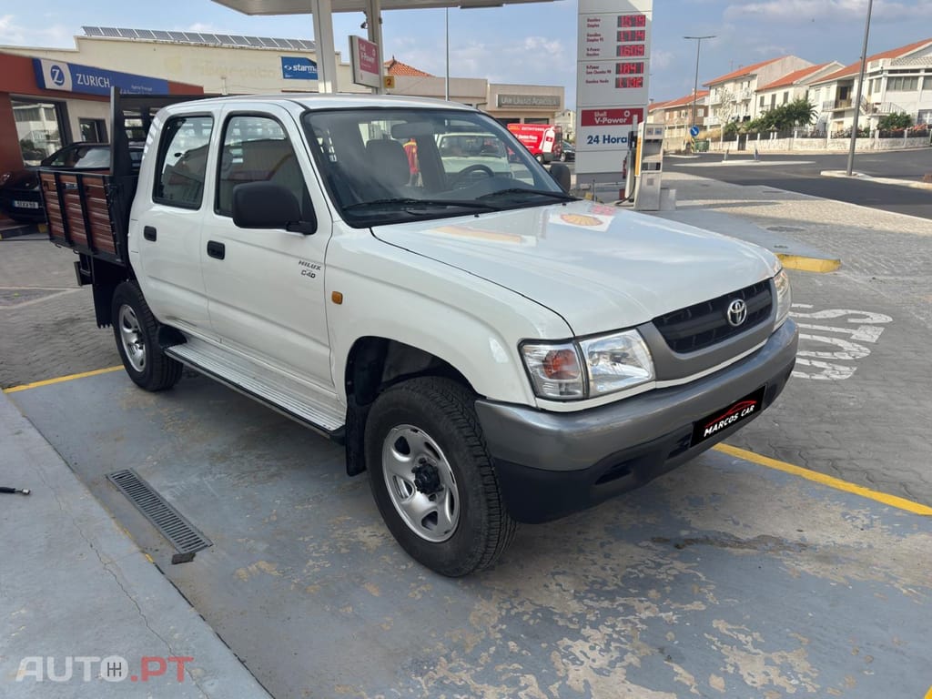 Toyota Hilux 2.5 D-4D 2WD CD AC