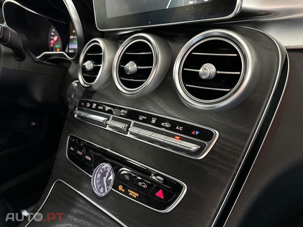 Mercedes-Benz C 350 e 7G-TRONIC AMG Line