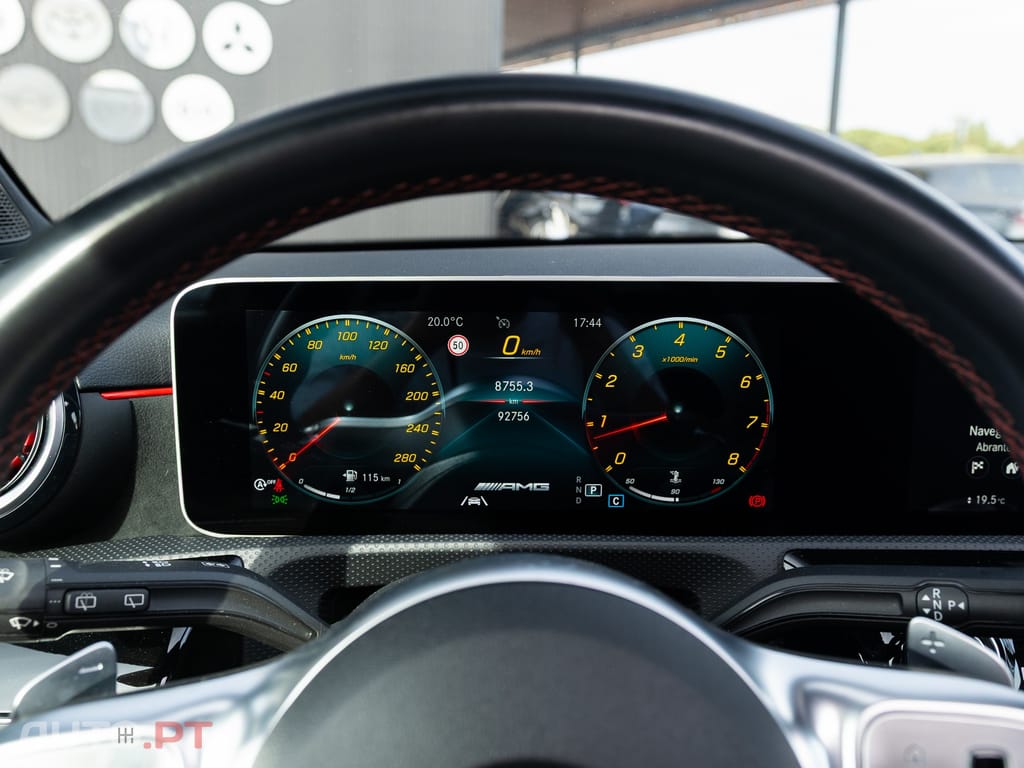 Mercedes-Benz A 35 AMG 4Matic Speedshift DCT 7G