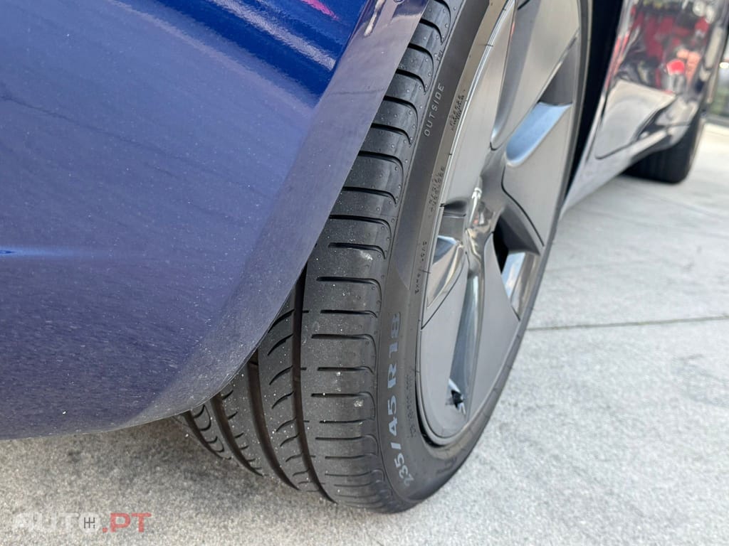 Tesla Model 3 Standard RWD Plus