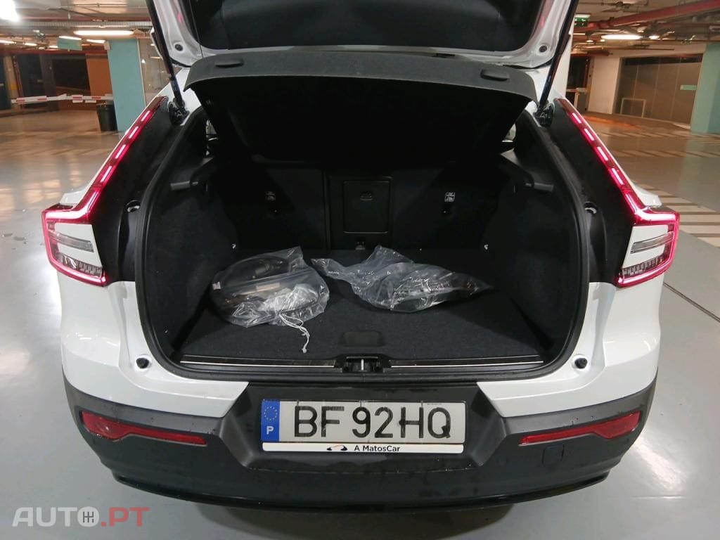 Volvo C40 Recharge Extended Range Core