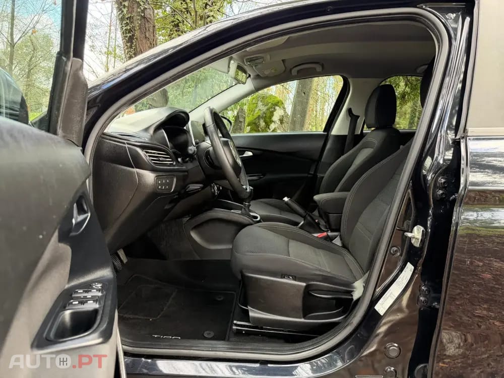 Fiat Tipo Outro