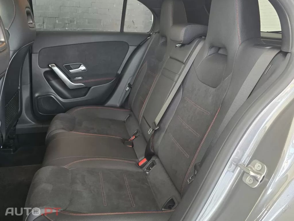 Mercedes-Benz A 180 180 d AMG