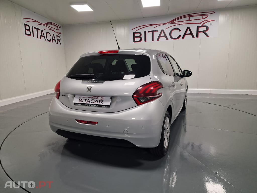 Peugeot 208 1.6 BlueHDi Active