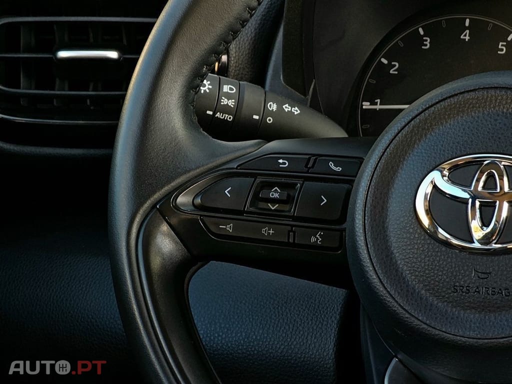 Toyota Yaris 1.0 VVT-i Comfort Plus