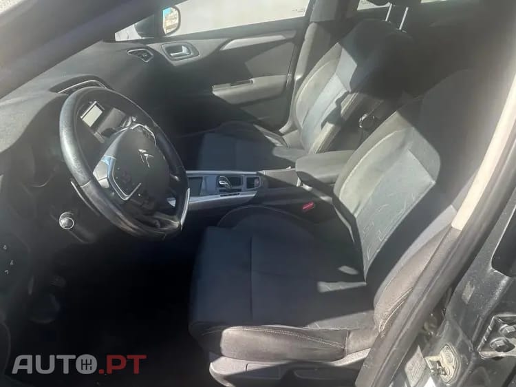 Citroen C4 1.6 e-HDi Exclusive CMP6