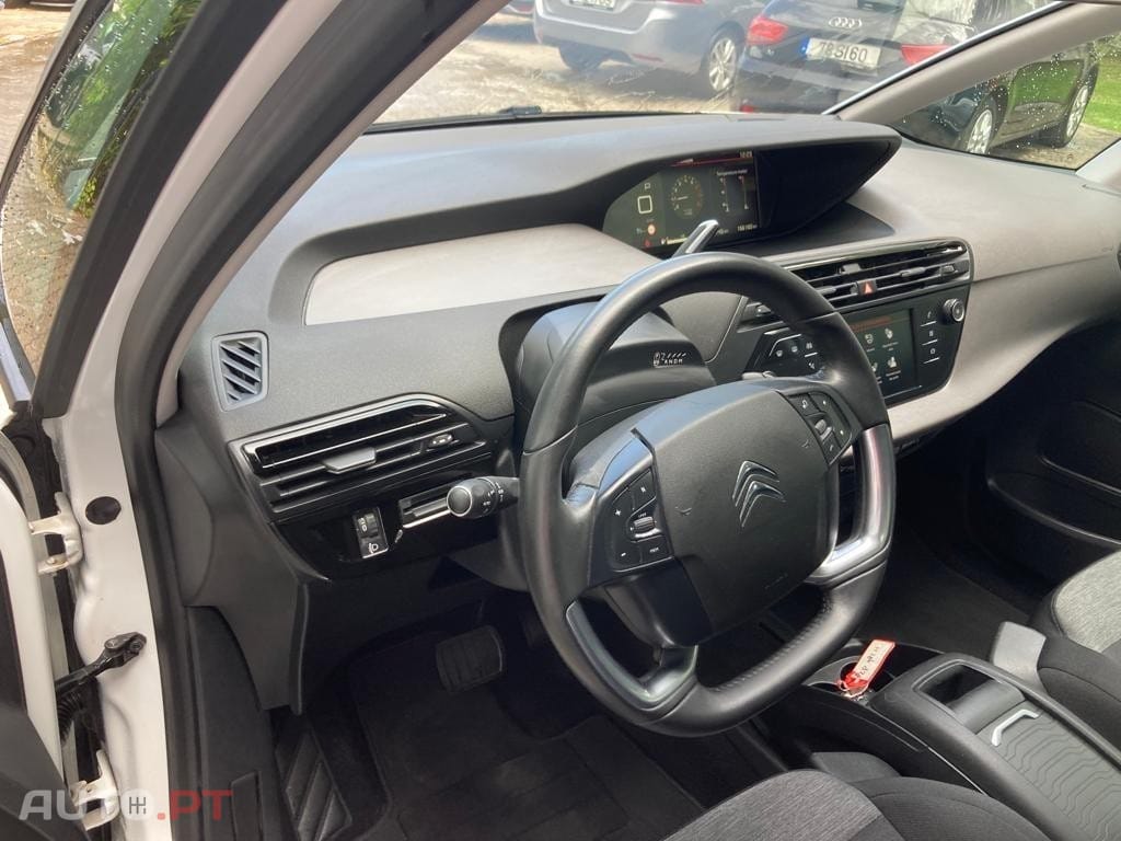 Citroen Grand C4 SpaceTourer PureTech 130 Stop&Start EAT6 SHINE