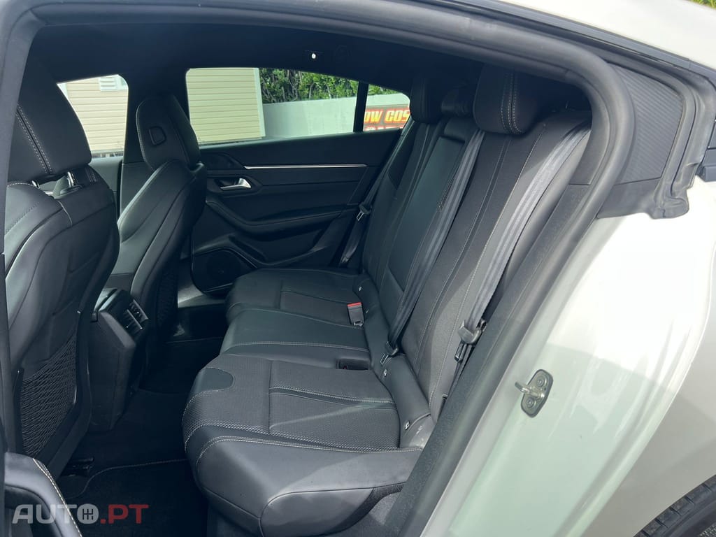 Peugeot 508 1.6 Hybrid GT Line e-EAT8