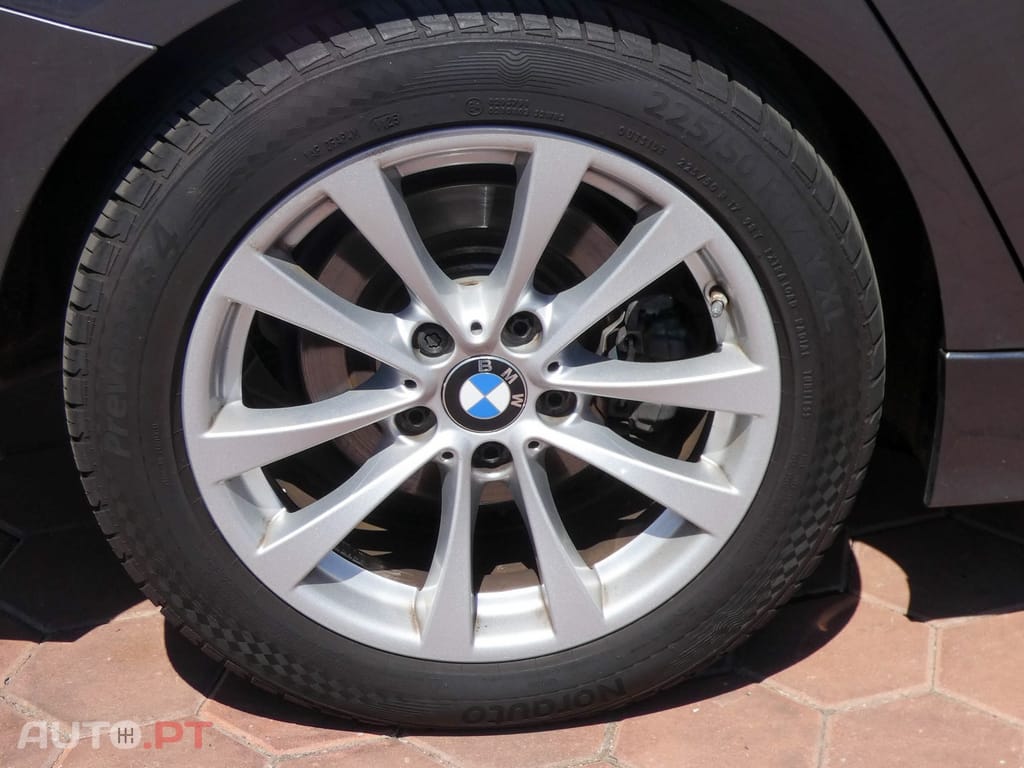 BMW 318 318d Sport Line