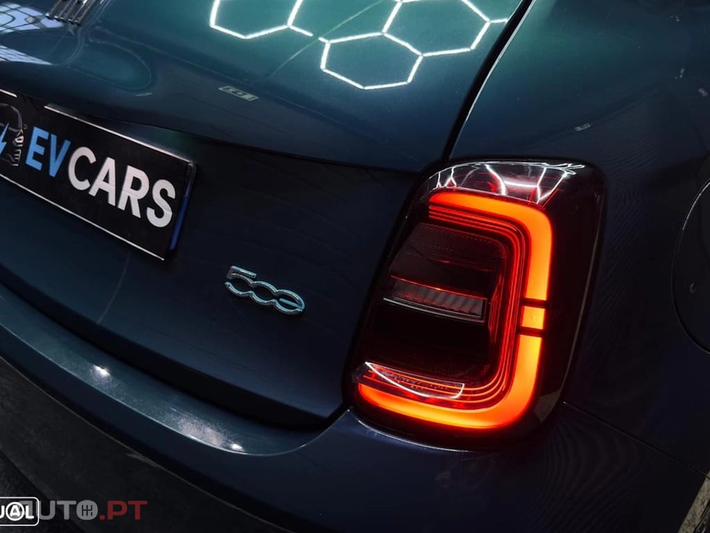 Fiat 500e 42 kWh Icon