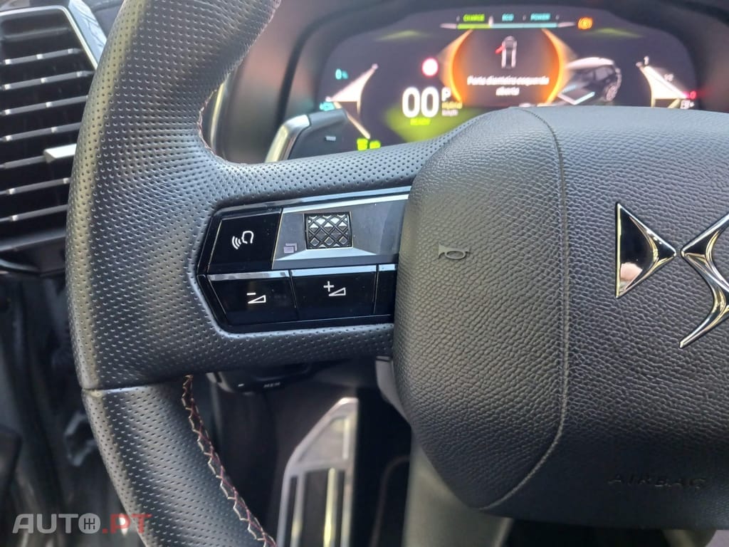 DS DS7 E-Tense Performance Line EAT8