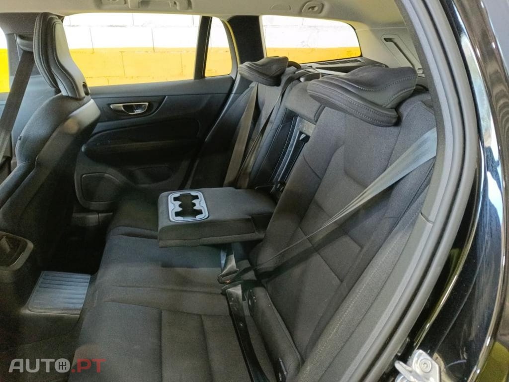 Volvo V60 2.0 T6 AWD TE Inscription Expression