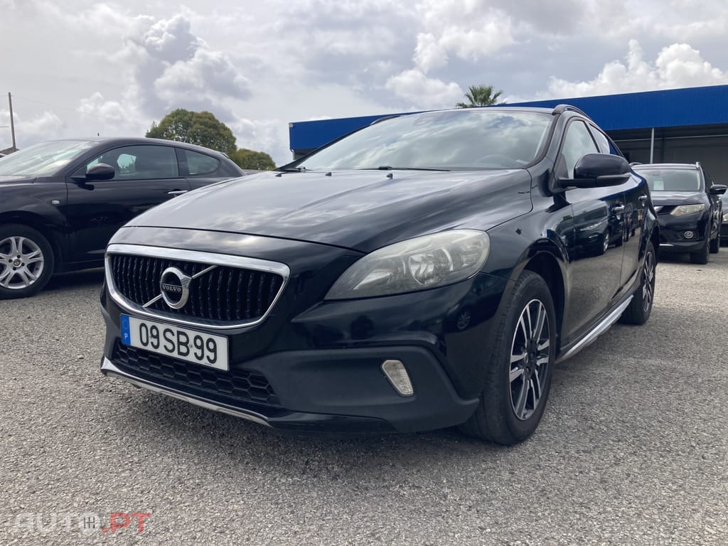 Volvo V40 Cross Country 2.0 D2 Momentum