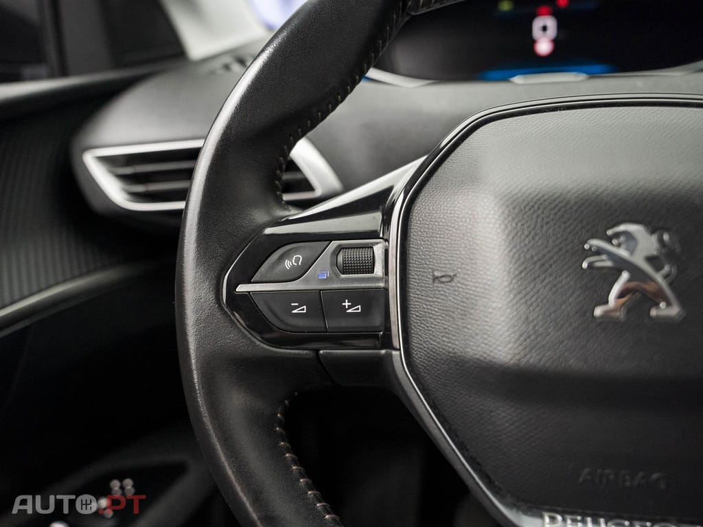 Peugeot 3008 1.5 BlueHDi Active Pack