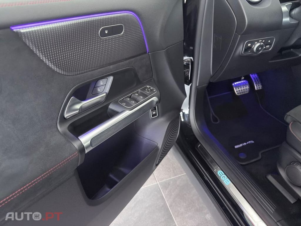 Mercedes-Benz EQB 250 AMG Line