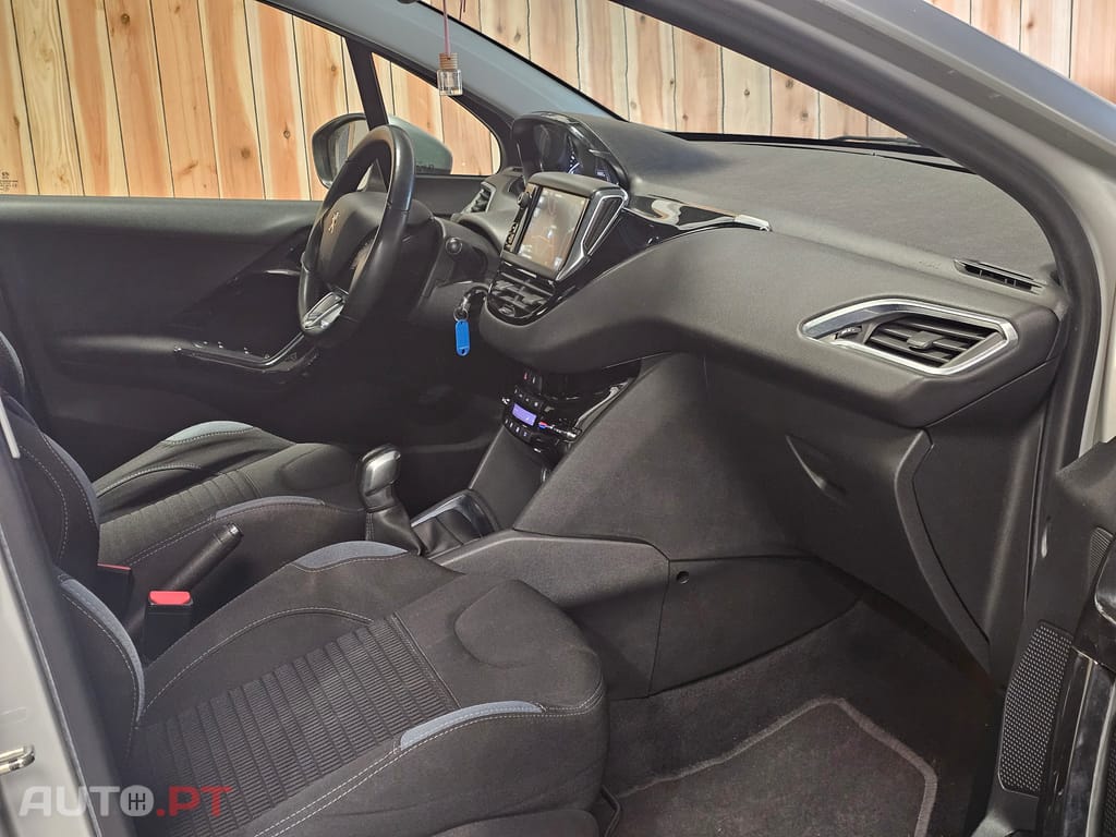Peugeot 208 1.6 BluehDi