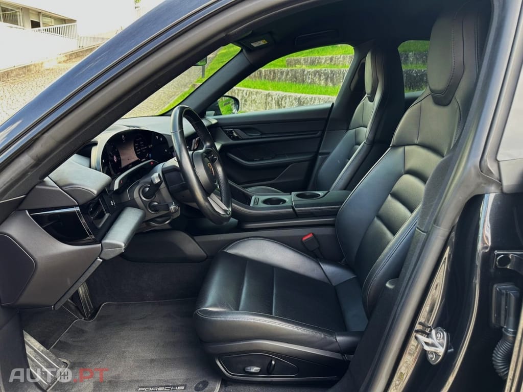 Porsche Taycan bateria Performance Plus