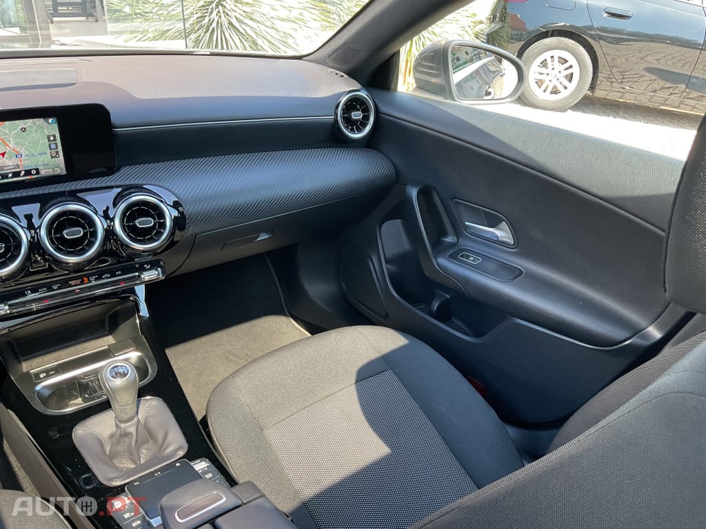 Mercedes-Benz CLA 180 d Shooting Brake Progressive Aut.