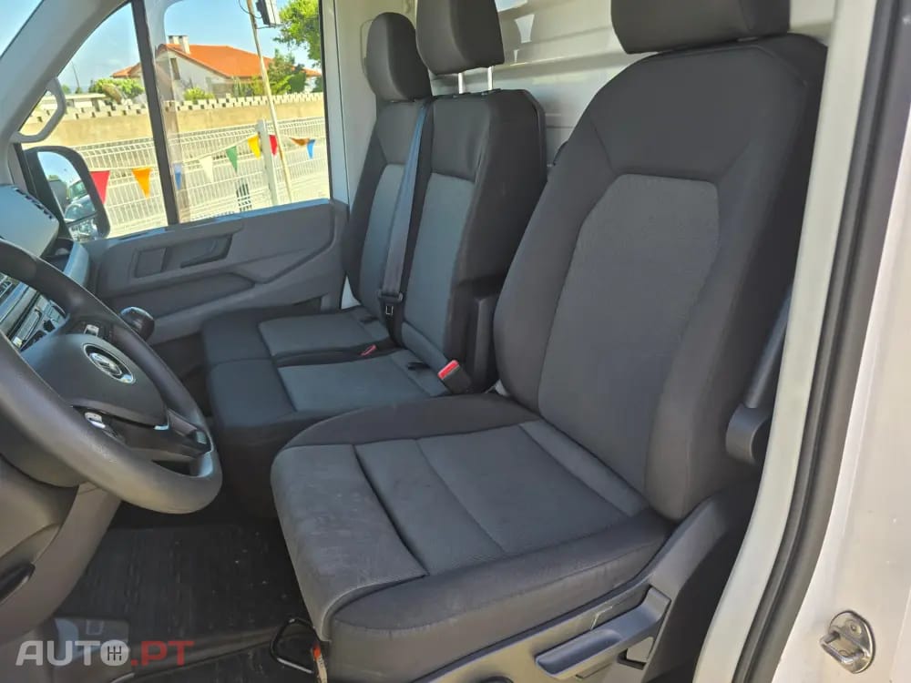 Volkswagen Crafter 35 2.0 TDI CD L3 Médio