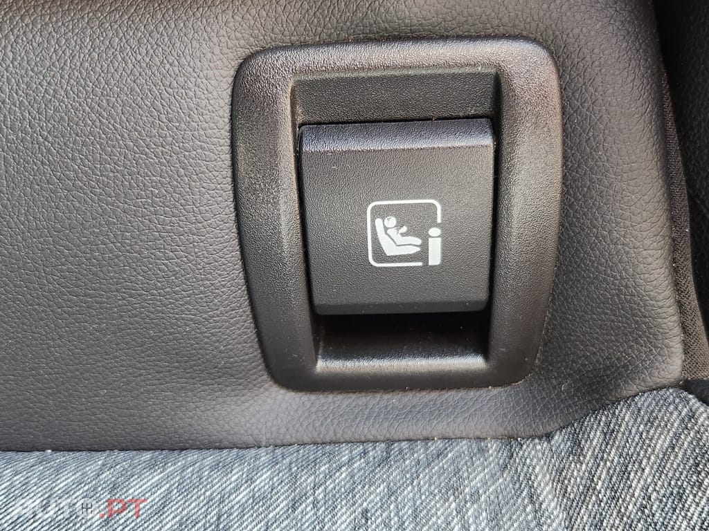 Renault Clio 1.6 E-Tech Intens