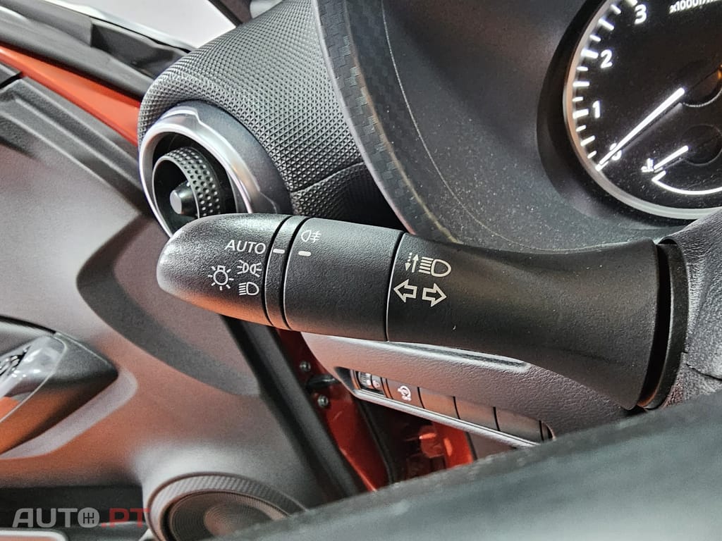 Nissan Juke 1.0 DIG-T N-Connecta