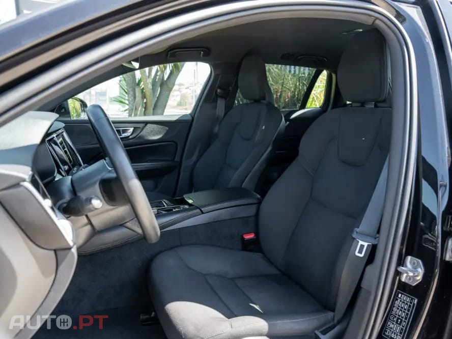 Volvo V60 2.0 T6 AWD TE Inscription Expression