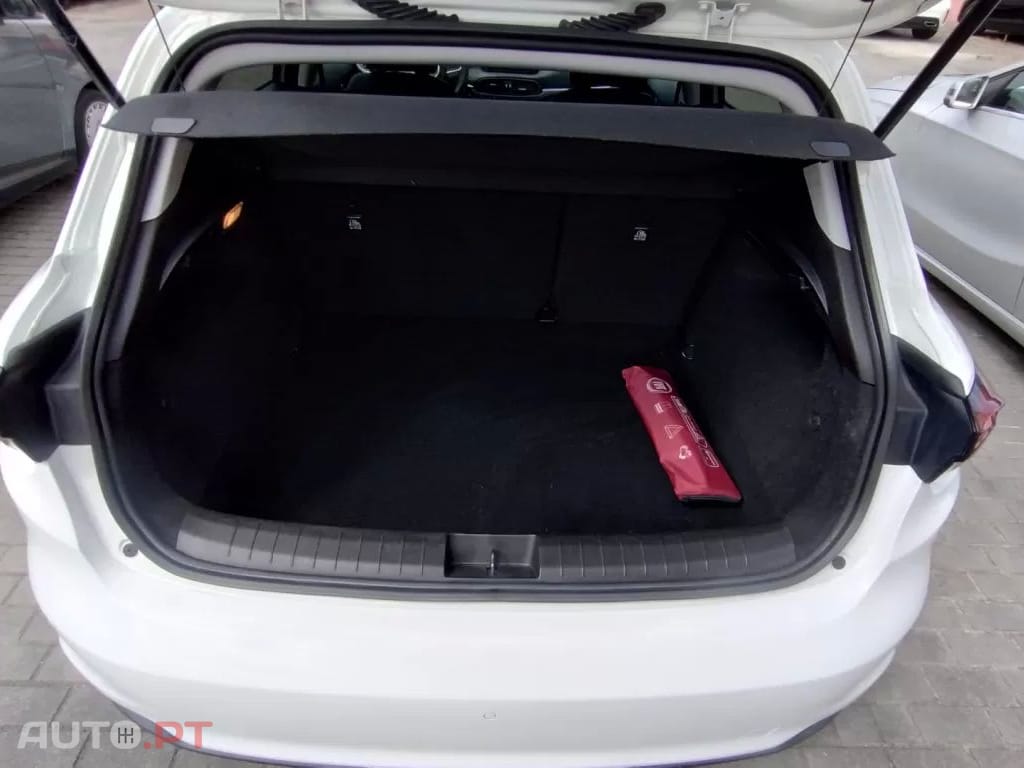 Fiat Tipo 1.3 M-Jet Lounge