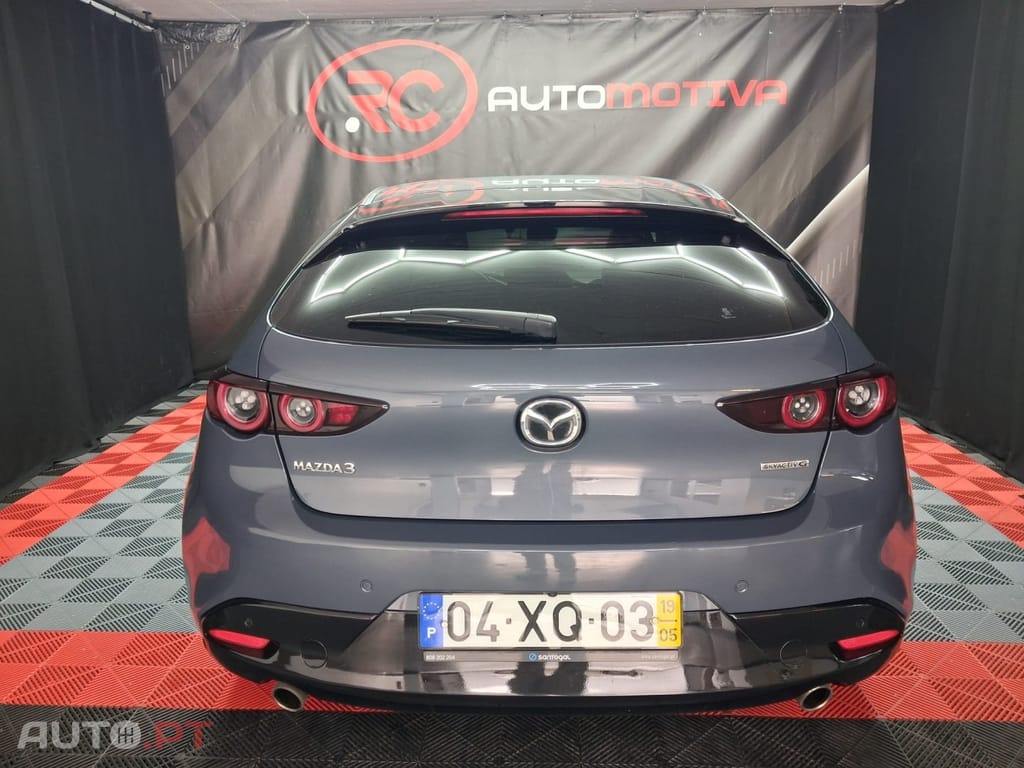 Mazda 3 e-SkyActiv