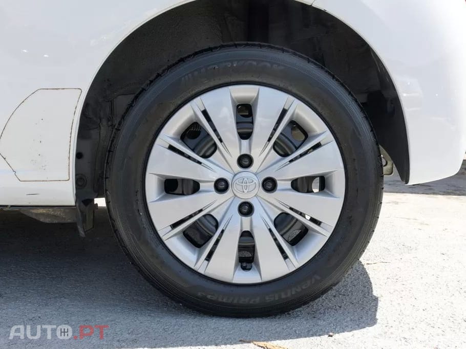 Toyota Yaris  Van 1.4 D-4D C/IVA
