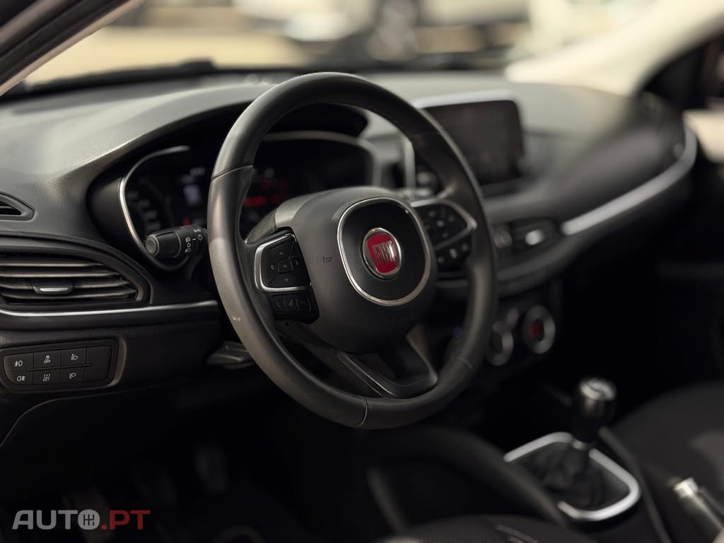 Fiat Tipo 1.3 M-Jet Lounge Tech J17