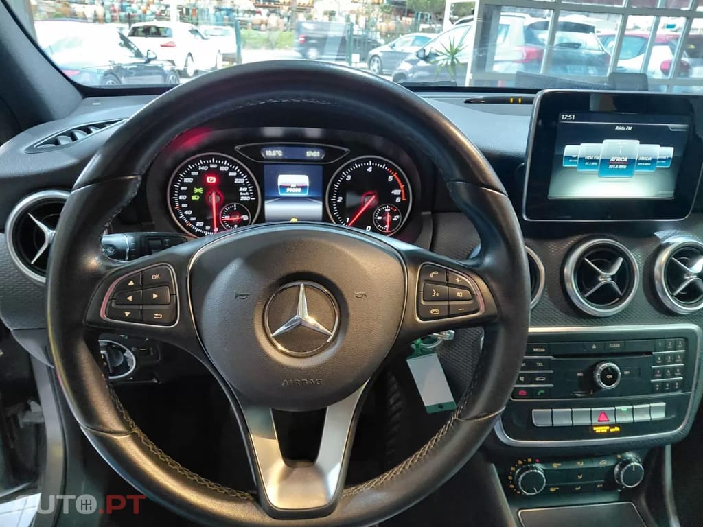 Mercedes-Benz A 180 d Urban