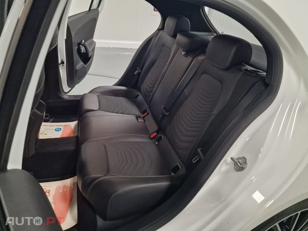 Mercedes-Benz A 180 STYLE AUT.