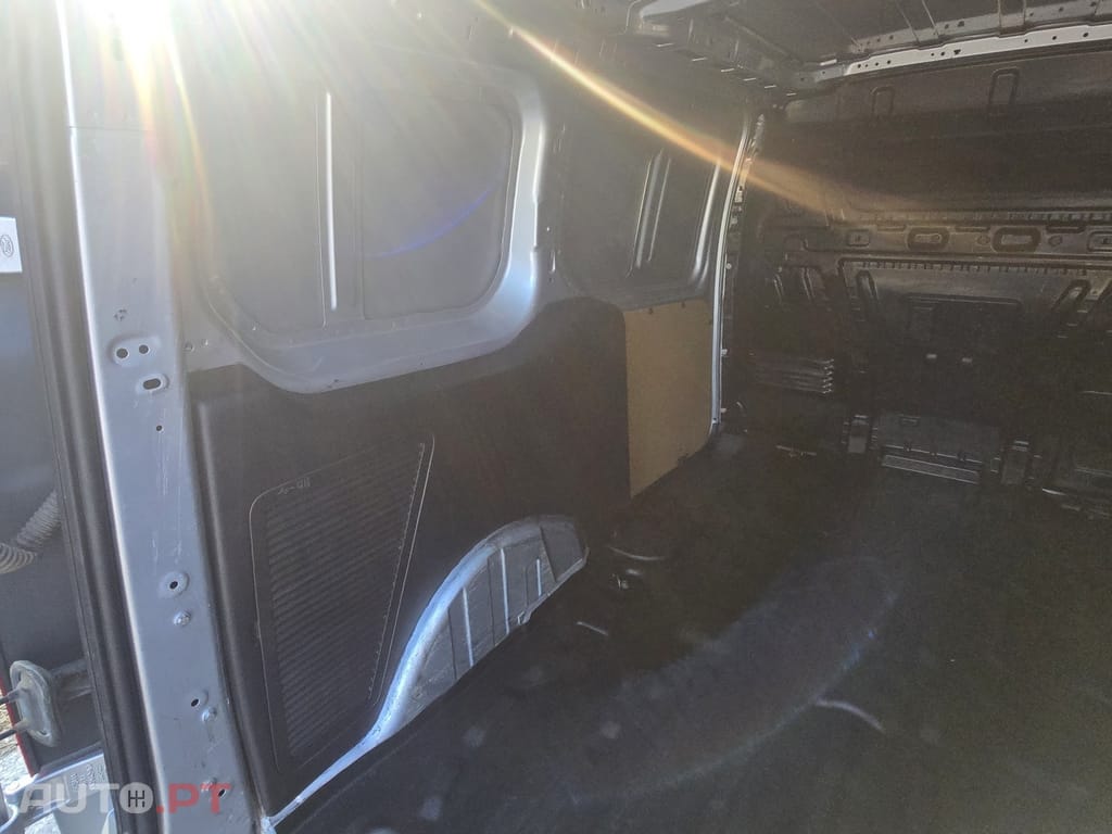 Ford Transit Connect Connect 1.5 TDCi 210 L2 Trend Powershift