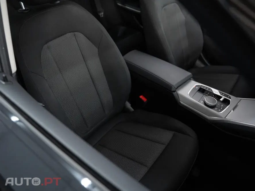 BMW 320 e Auto