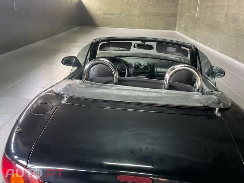 Mazda MX-5 1.6
