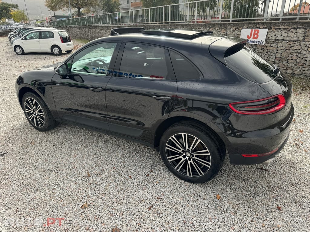 Porsche Macan S