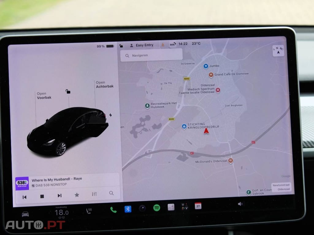 Tesla Model 3 Long-Range AWD
