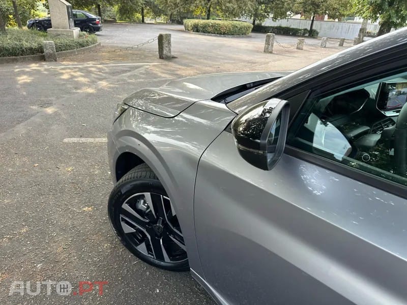 Peugeot E-208 51 kWh Allure