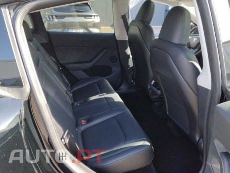 Tesla Model Y Performance Dual Motor AWD