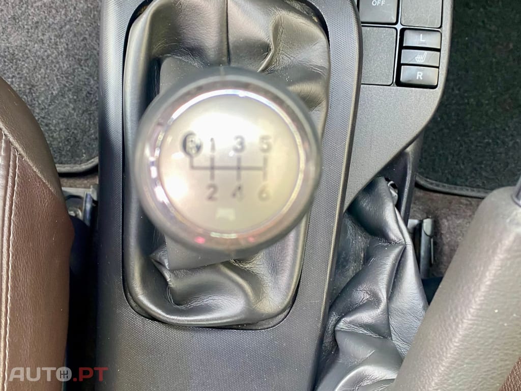 Toyota iQ 1.4 D-4D 2 NAVI+Bluetooth