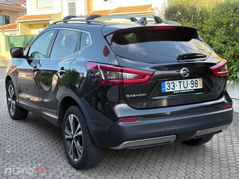 Nissan Qashqai 1.2 DIG-T N-Connecta 18