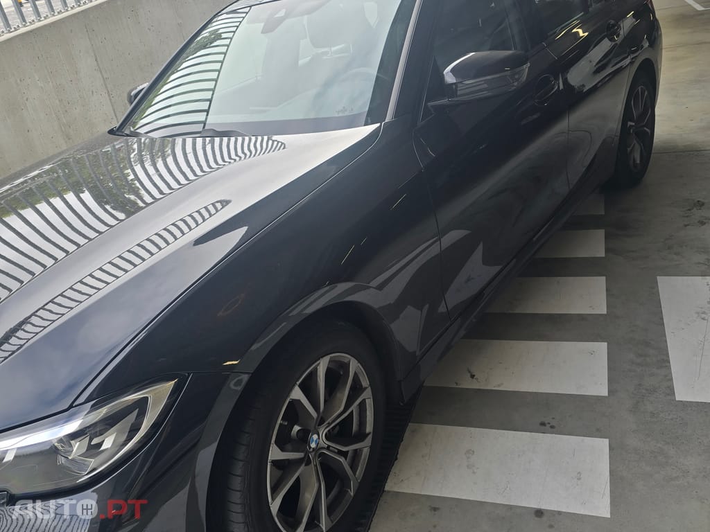 BMW 318 SÉRIE 3 BERLINA G20