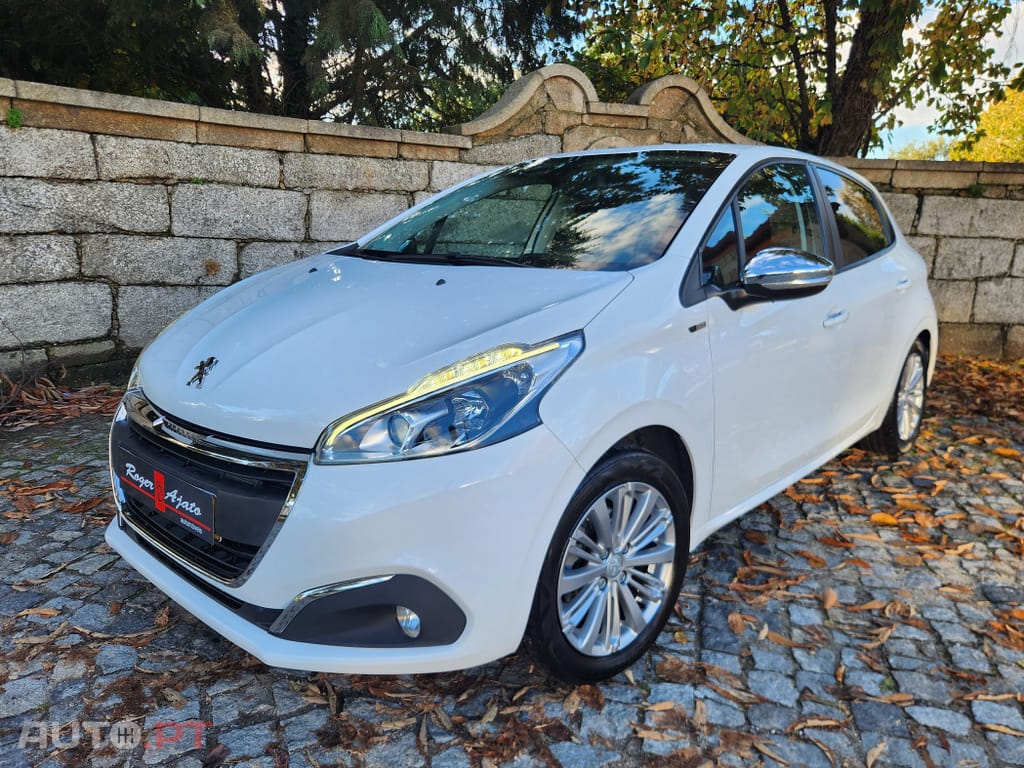 Peugeot 208 1.2 PureTech Style
