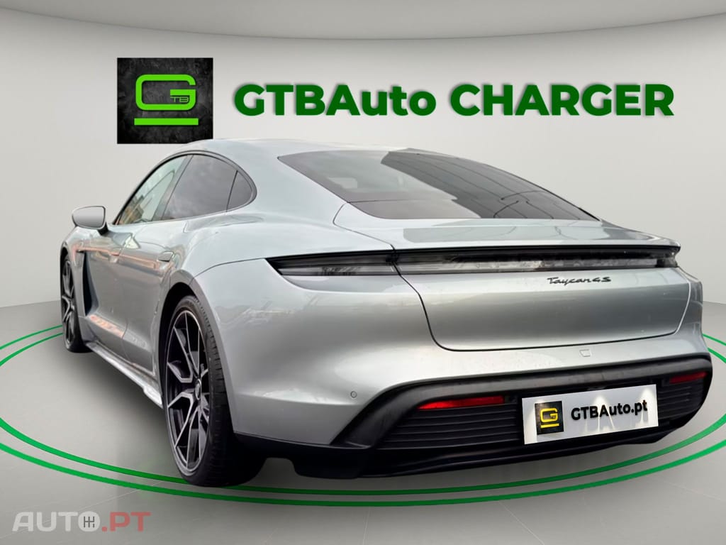 Porsche Taycan 4S I.V.A DEDUTIVEL 