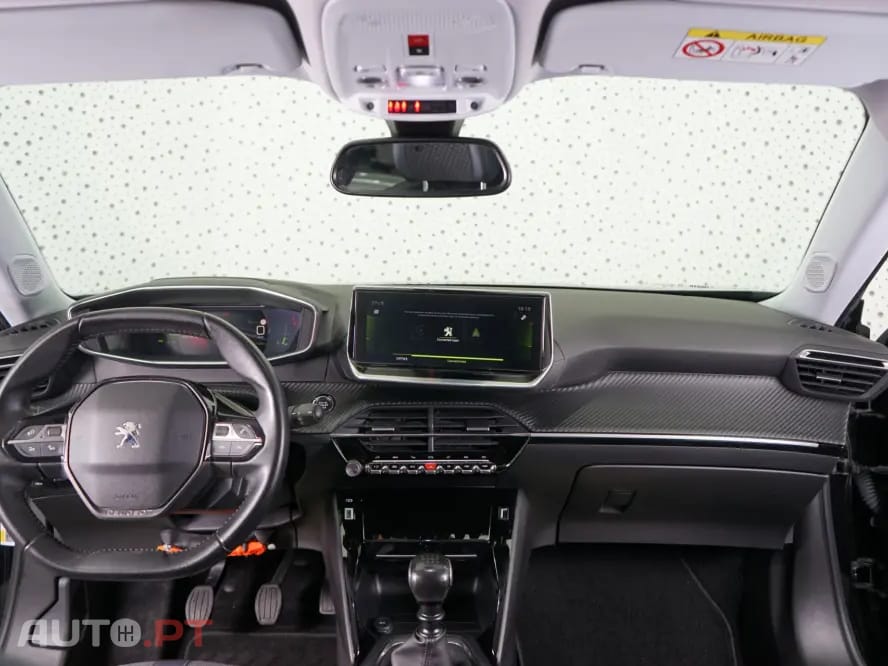 Peugeot 2008 1.2 PureTech Allure
