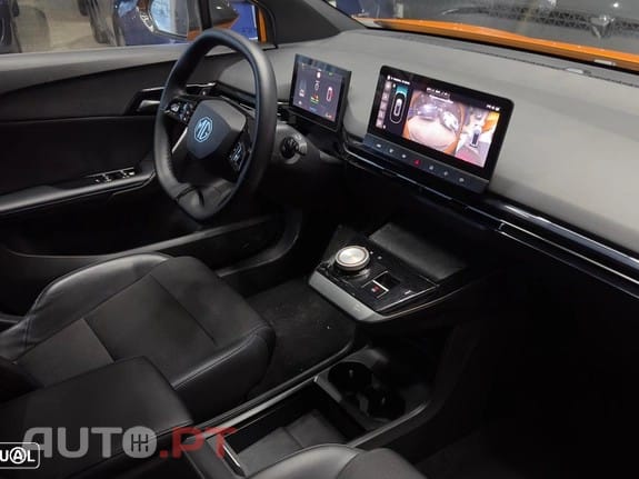 MG MG4 64 kWh Luxury