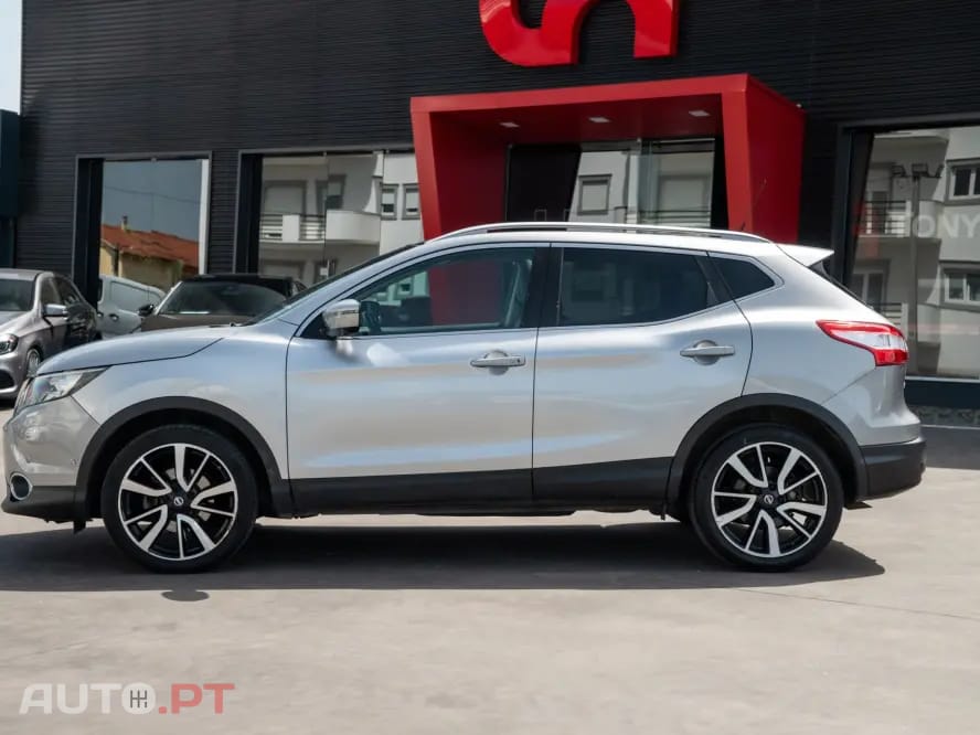 Nissan Qashqai 1.5 dCi Tekna Bose
